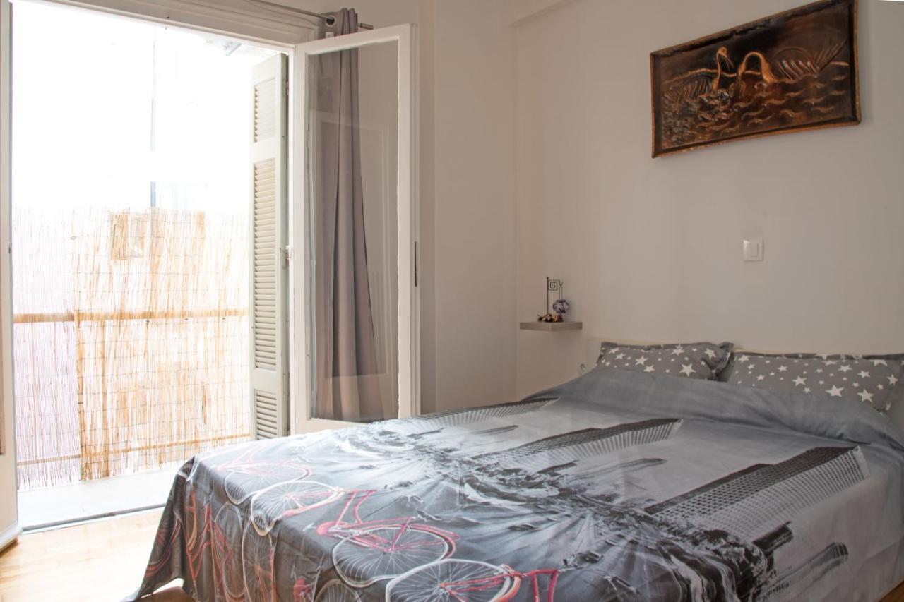 Messolonghi Square Apartment Атина Екстериор снимка